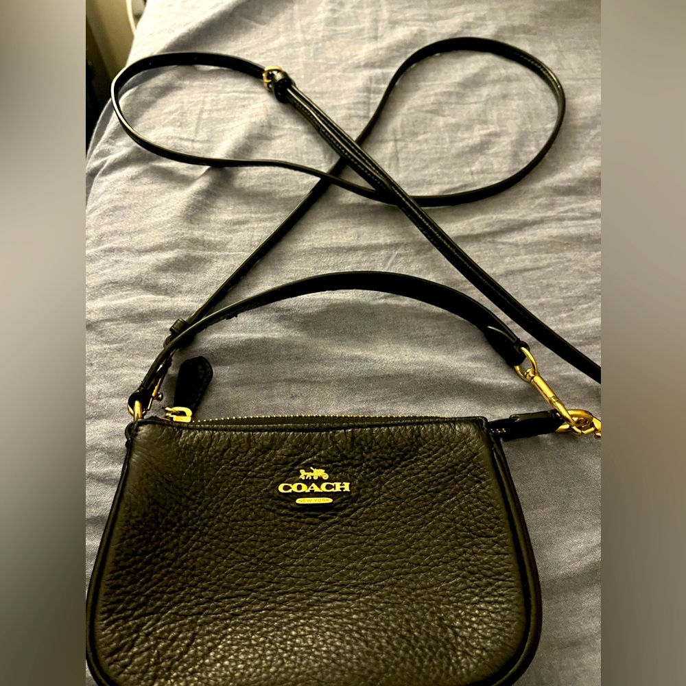 Coach mini purse/wristlet